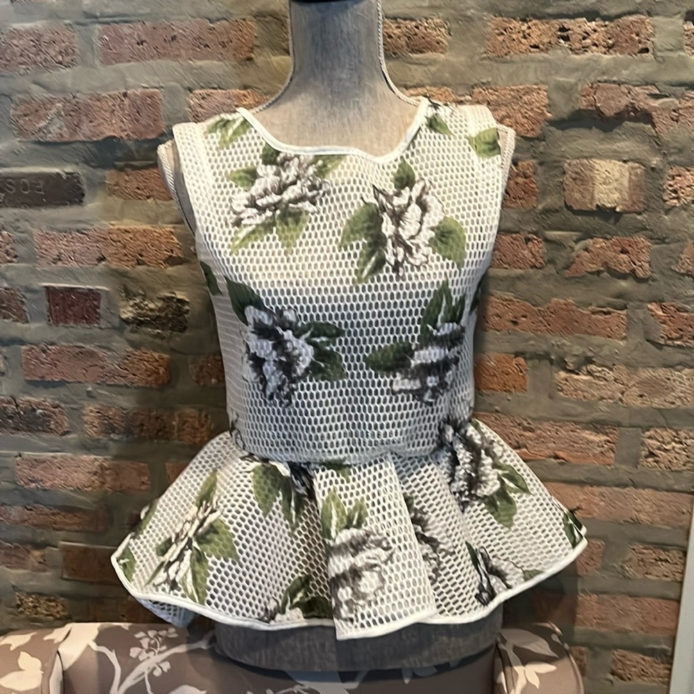 Never worn Garcia medium peplum floral top size medium